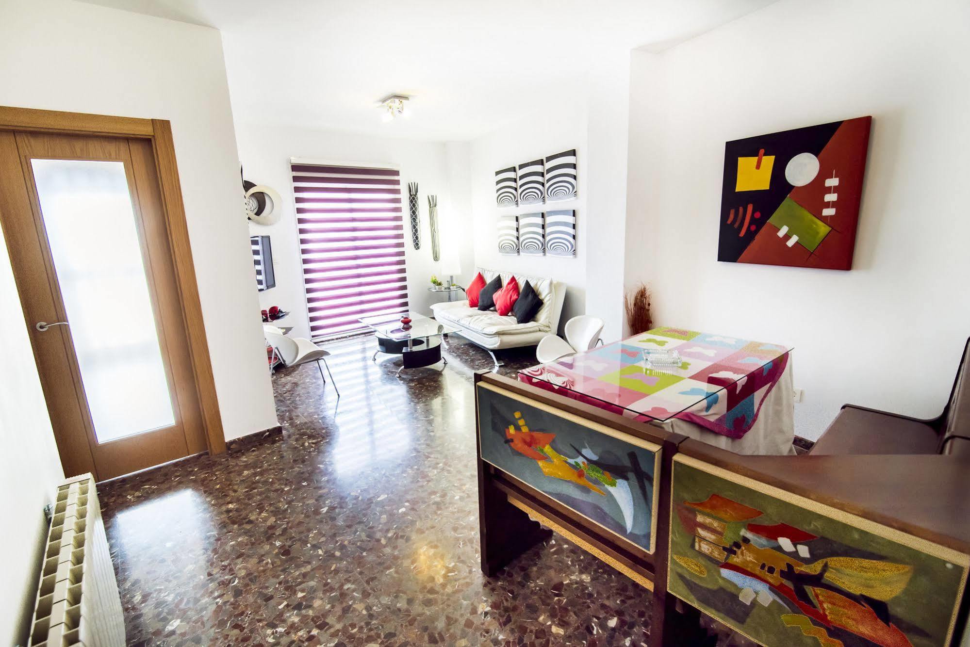 Apartamentos Turisticos Tronca Luxury غرناطة المظهر الخارجي الصورة